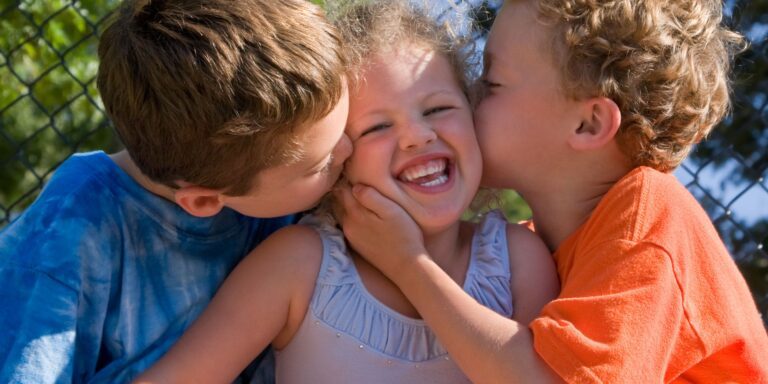 Effective And Simple Tips To Stop Sibling Rivalry And Bickering