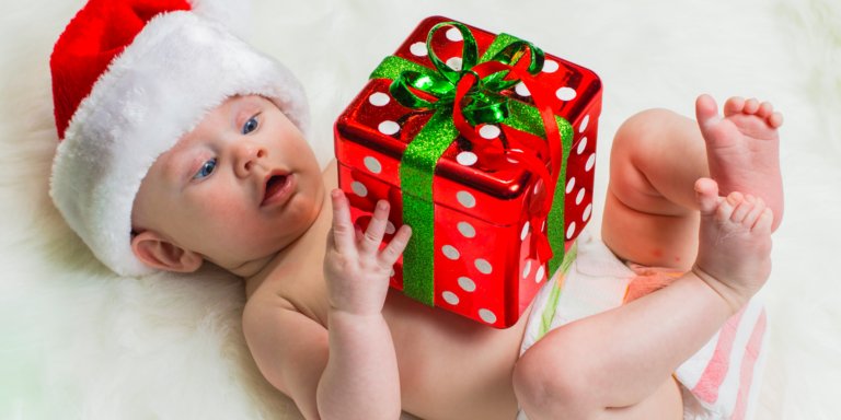 How to Make a Christmas Eve Box for Baby