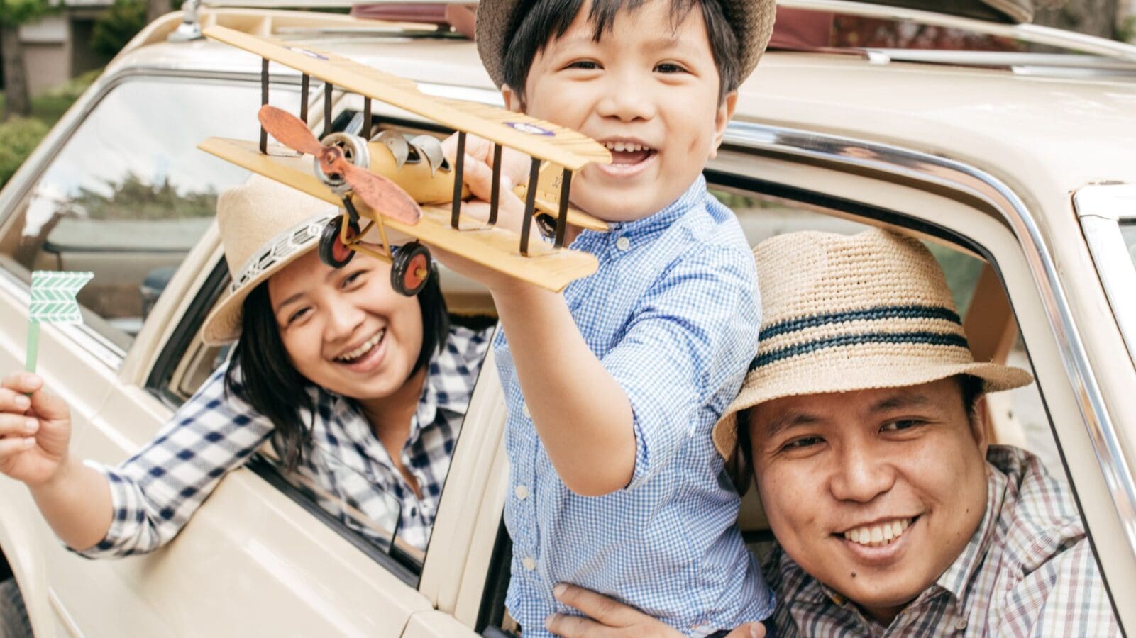 64 Fun and Kid-Friendly Road Trip Games for Your Next Family Adventure! 1