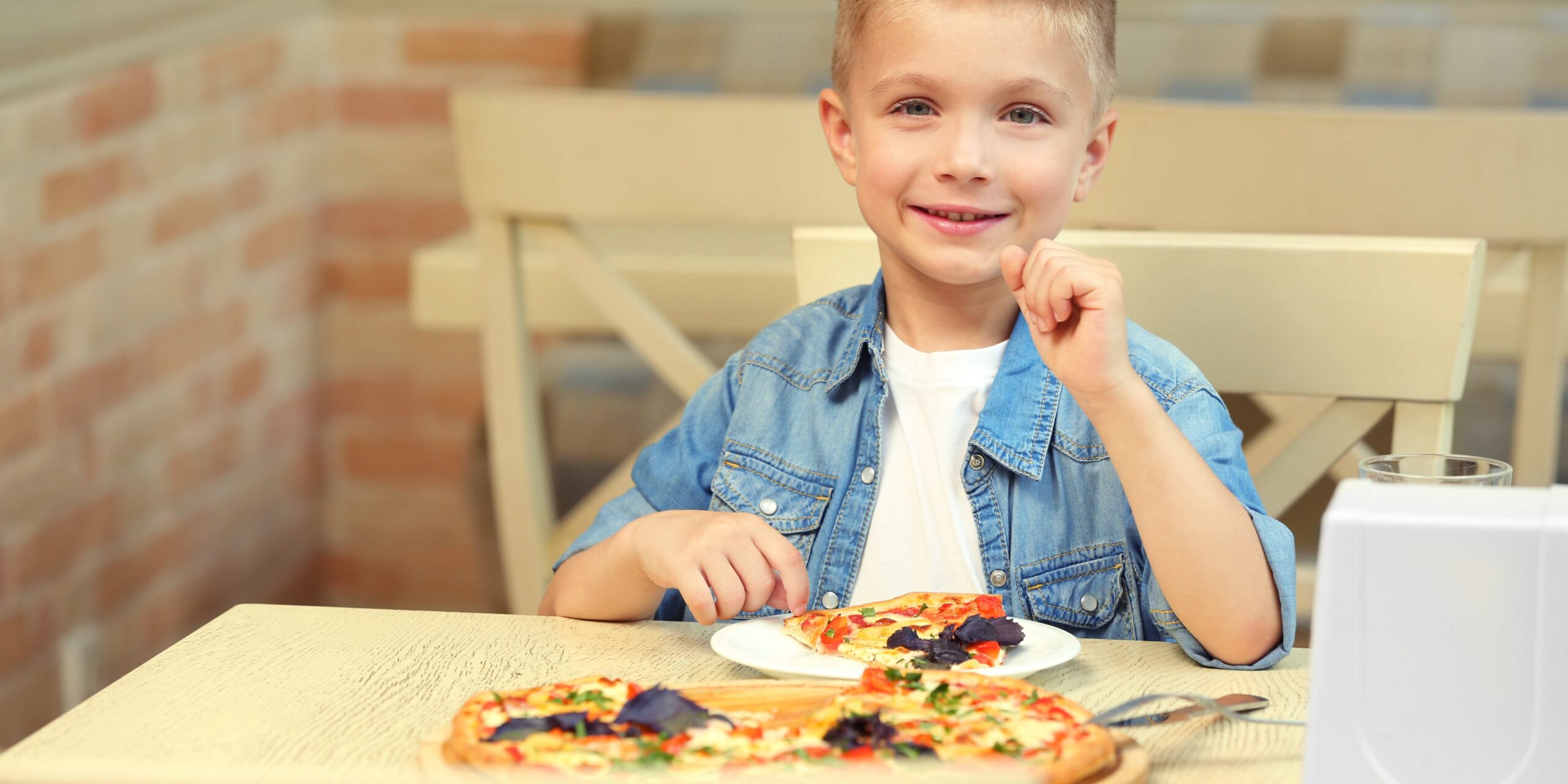 Tips For Eating Out With Young Kids