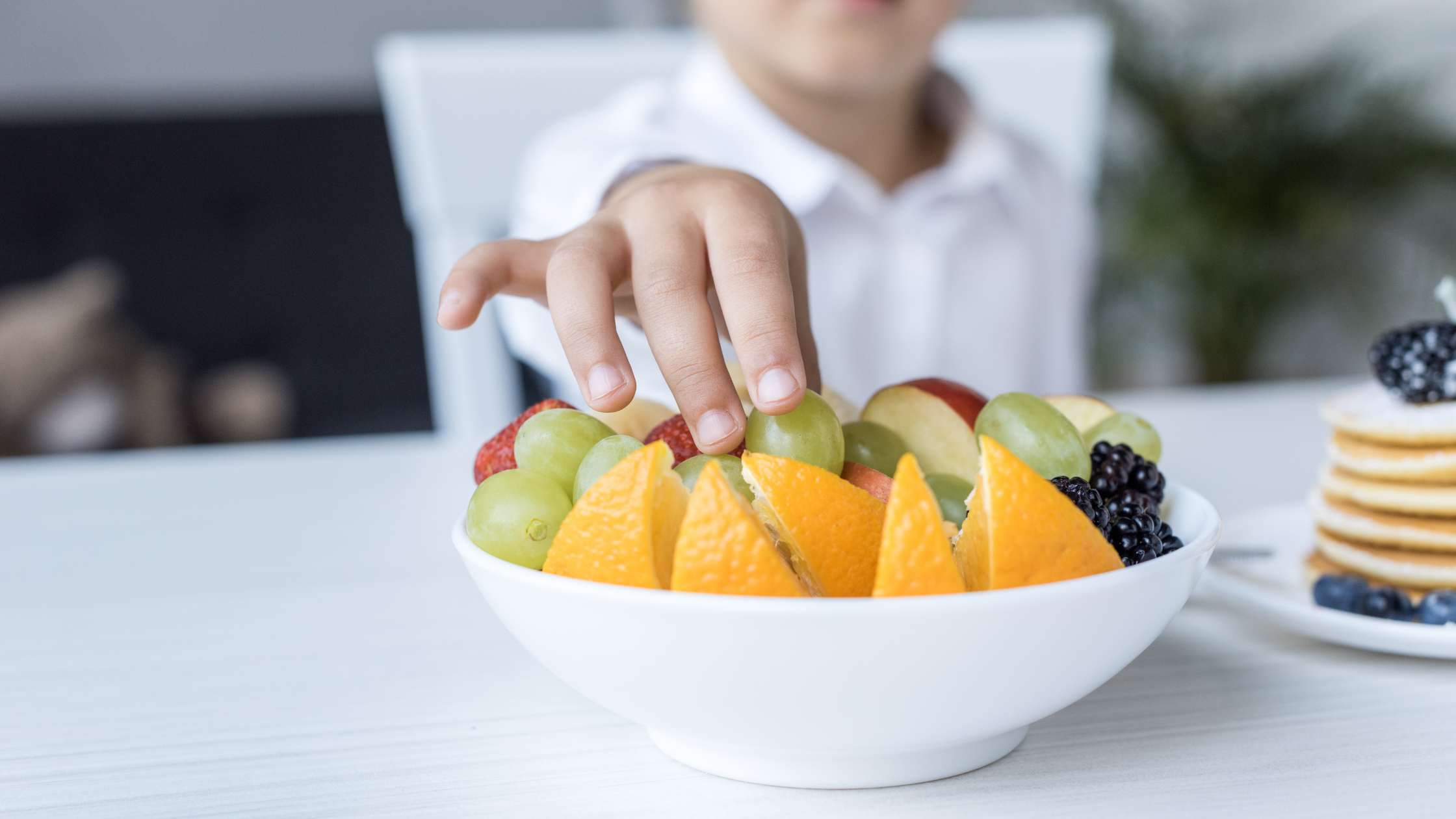 10 Tips To Cut Sugar In Your Kid's Diet For A Healthier Lifestyle