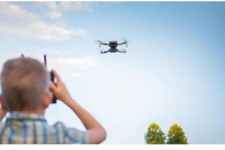 Unique STEM Gifts For Middle Schoolers