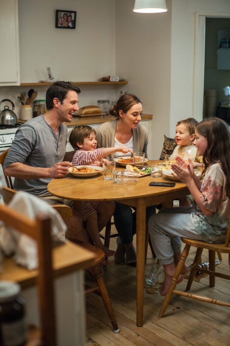 25 Essential Table Manners for Kids to Inspire Respectful Mealtimes
